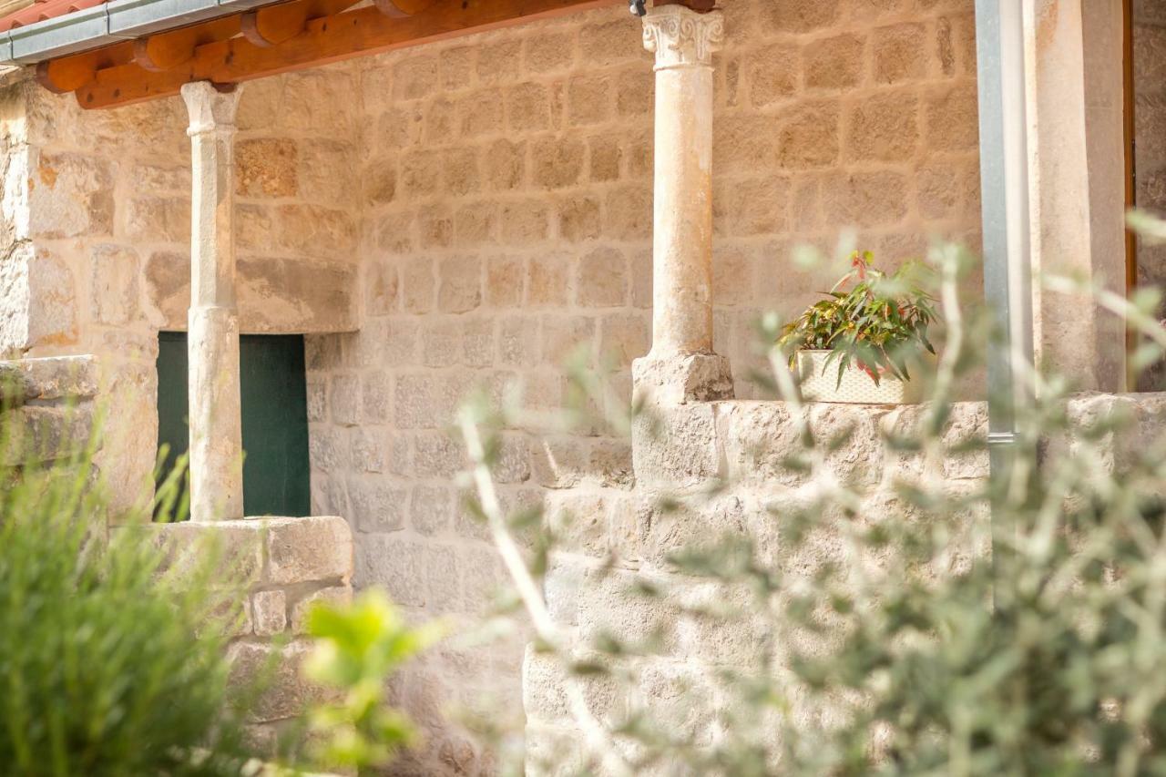 Olive Garden Apartment Ston Exterior foto